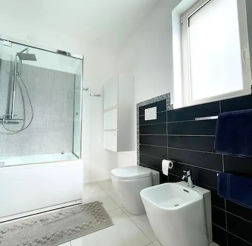 Oxhome Modern Апартаменти *